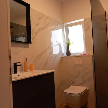 Apartman Tri Gracije *